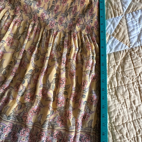 Set Of Two Max Studio Boho Mini Skirts M/L Floral Patterns Yellow Flirty - Picture 10 of 11